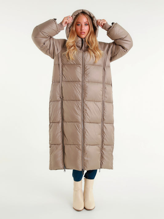 Long down jacket with hood – Warm winter