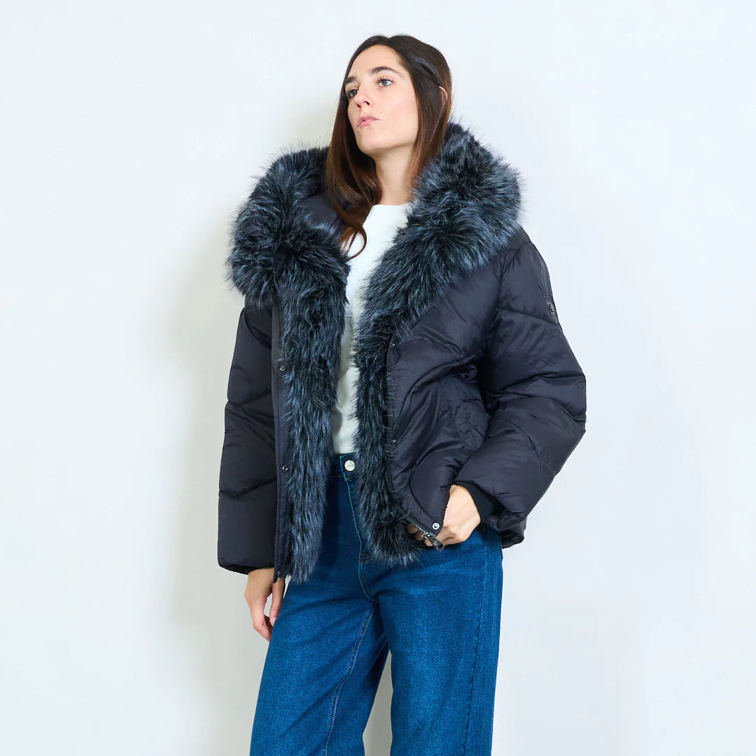 Women's Short Down Jacket with Faux Fur Collar