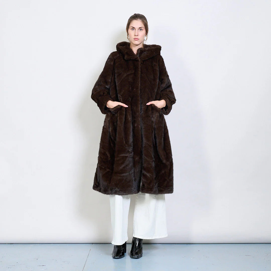 Long Faux Fur Coat with Hood – Warm and Elegant