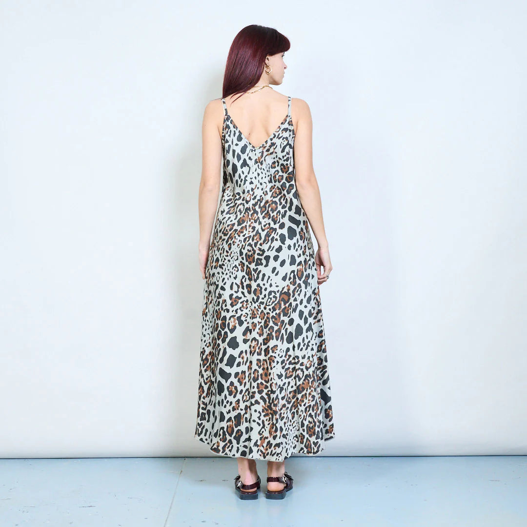 Abito lungo con spalline sottili e stampa animalier