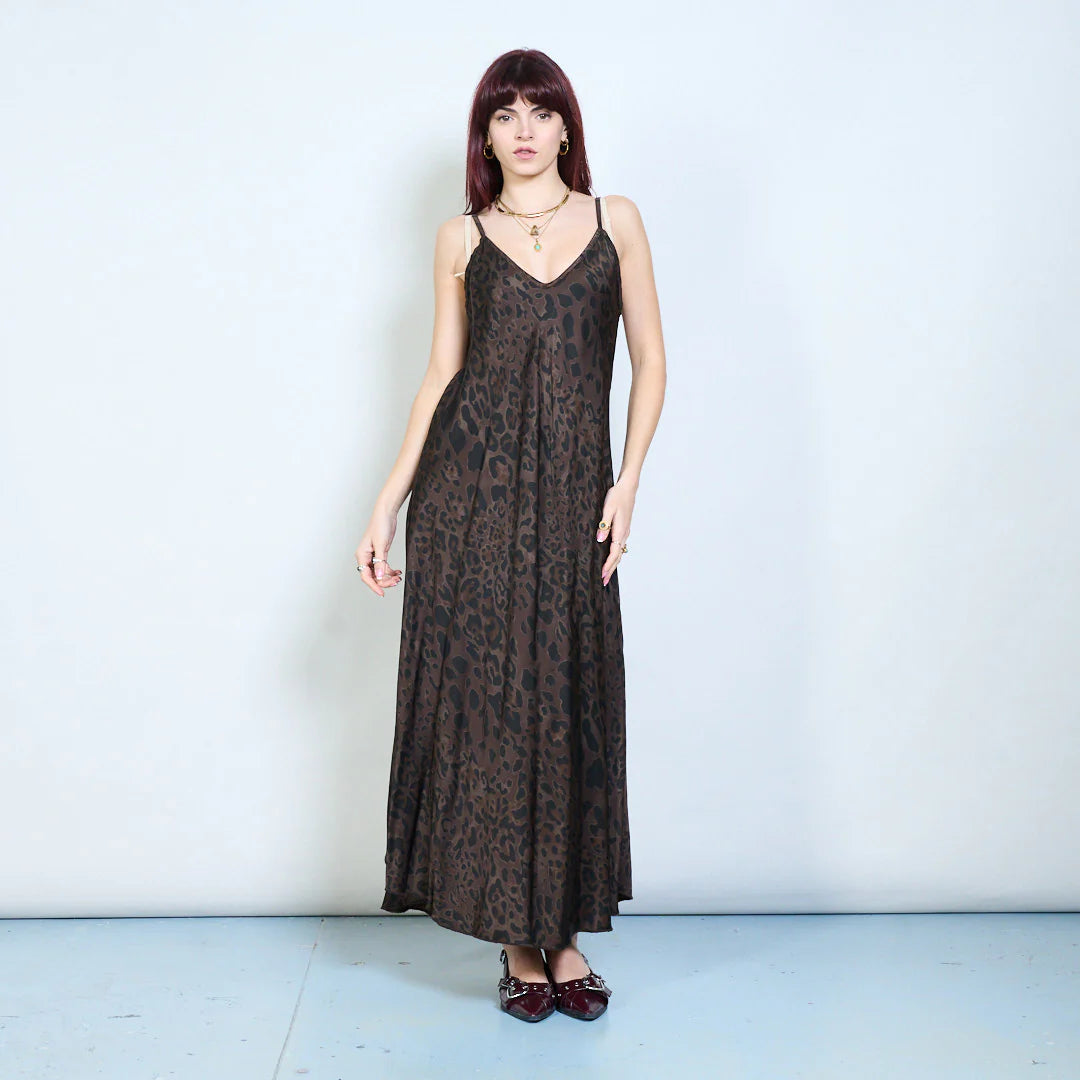 Abito lungo con spalline sottili e stampa animalier