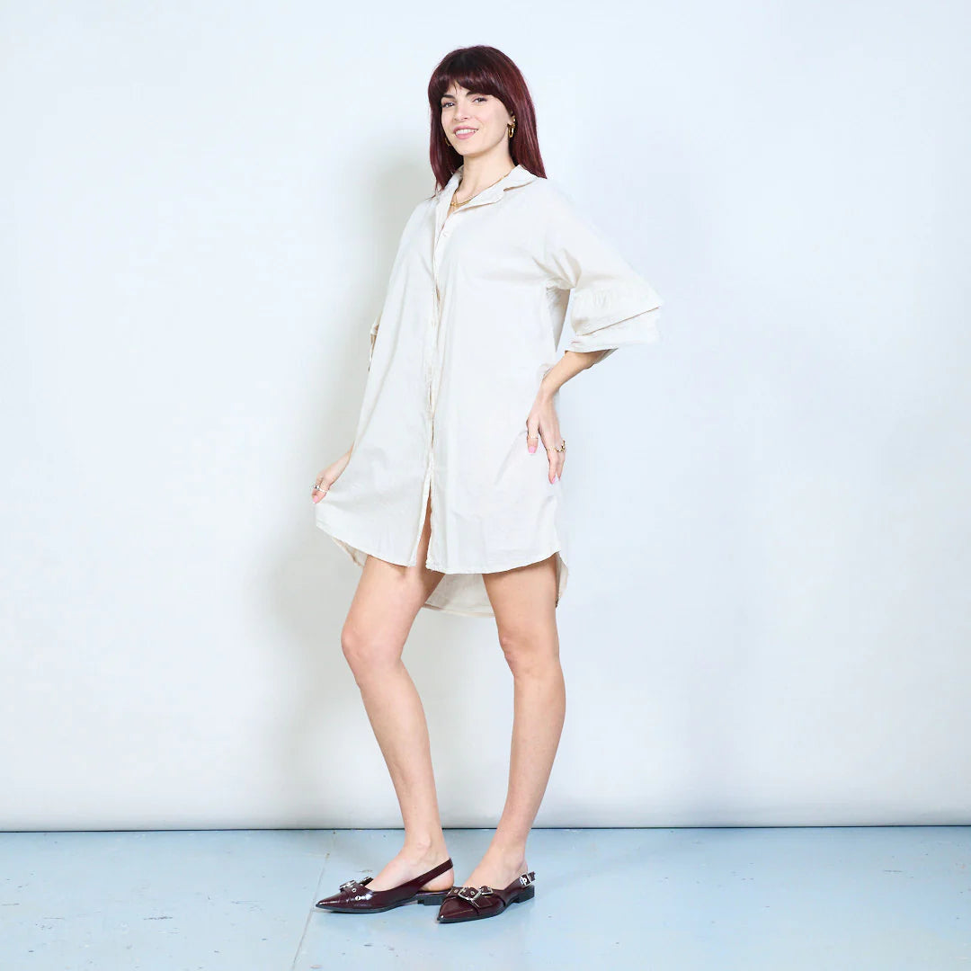 Abito camicia corto con maniche a balza