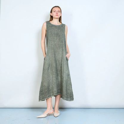 Abito lungo donna senza maniche con linea fluida