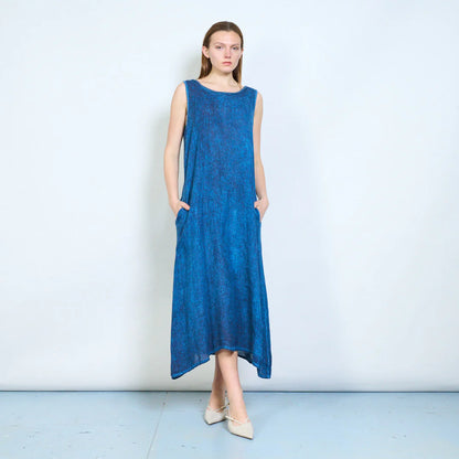 Abito lungo donna senza maniche con linea fluida