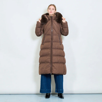Cappotto Lungo Imbottito Bianco da Donna con Cappuccio in Pelliccia