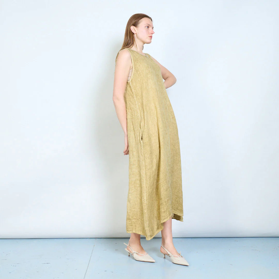 Abito lungo donna senza maniche con linea fluida