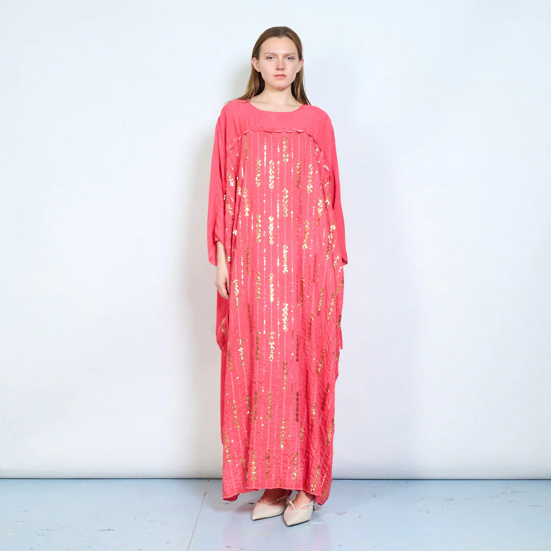 Abito lungo donna con paillettes decorative e vestibilità ampia