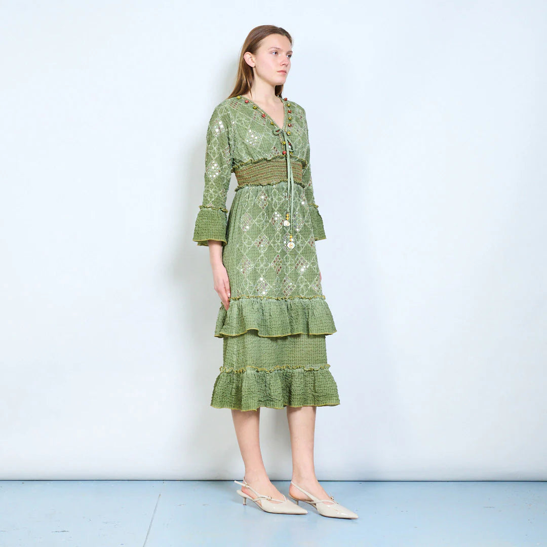 Abito midi donna con ricami, paillettes e vita elasticizzata