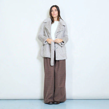 Cappotto corto donna in pelliccia sintetica con cintura – Sunnyday