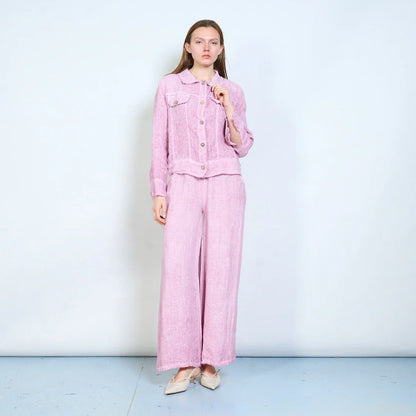 Giacca corta in tessuto naturale con colletto e tasche applicate