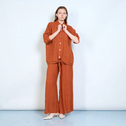 Camicia donna oversize con nodo frontale e maniche regolabili