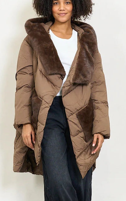 Women's beige down jacket with faux fur collar and contrasting pockets