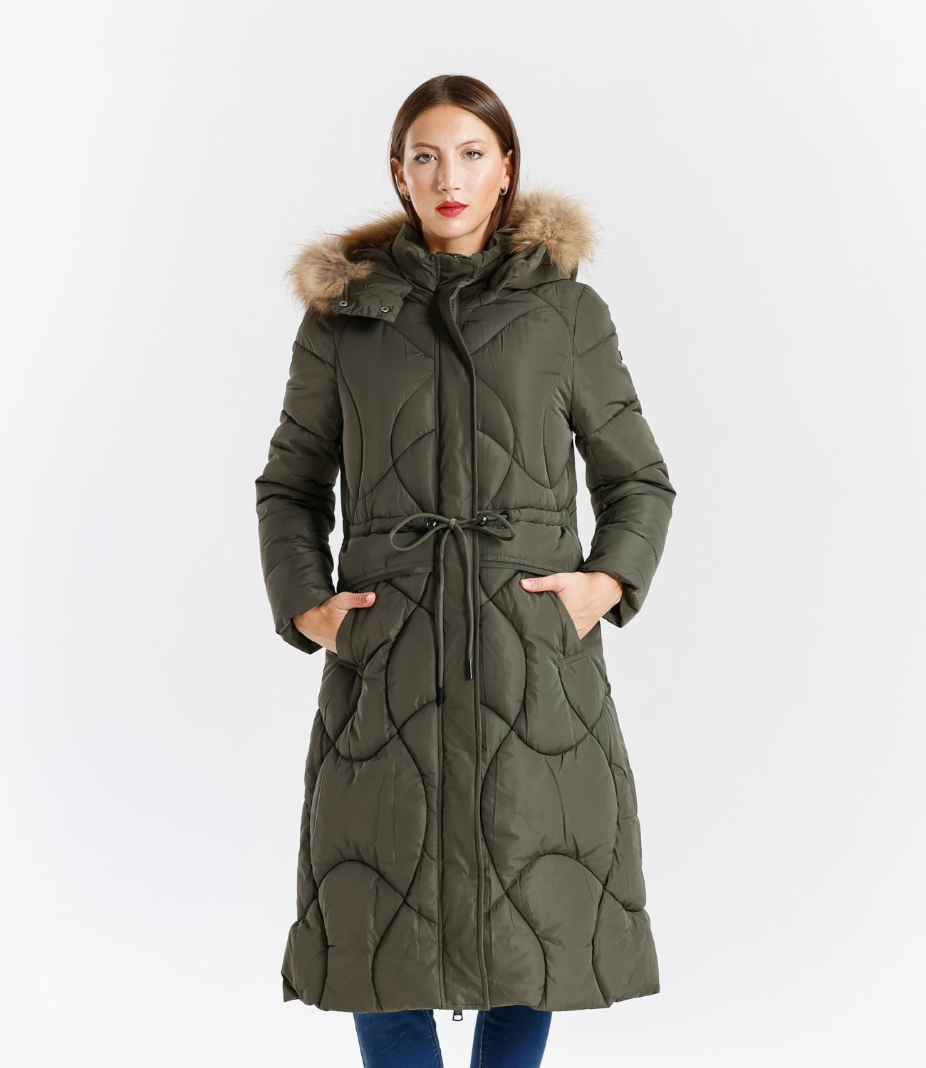Piumino lungo donna con cappuccio e bordo in pelliccia vera staccabile