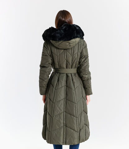 Piumino lungo donna con inserti in pelliccia sintetica e cintura