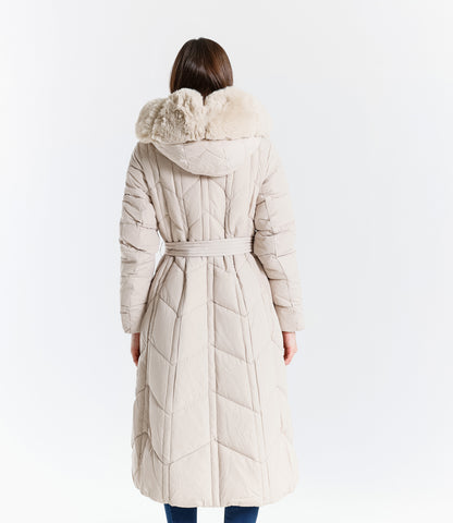 Piumino lungo donna con inserti in pelliccia sintetica e cintura